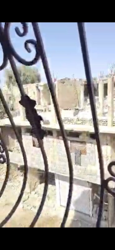 *خسارات*شارع خسارات الرئيسي مقابل بلور المطرشقة بلكون ثانيجاهز تجهيز جديد ممتاز المساحه 130مطلوب 26 ألف دولار — صورة 2